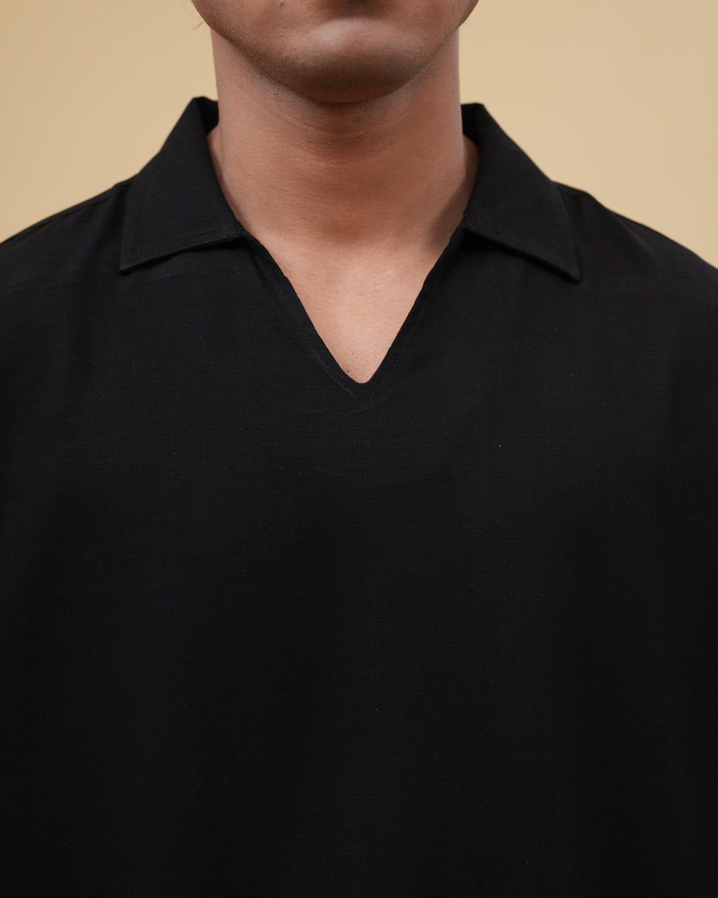 Resort Linen Henley - Black