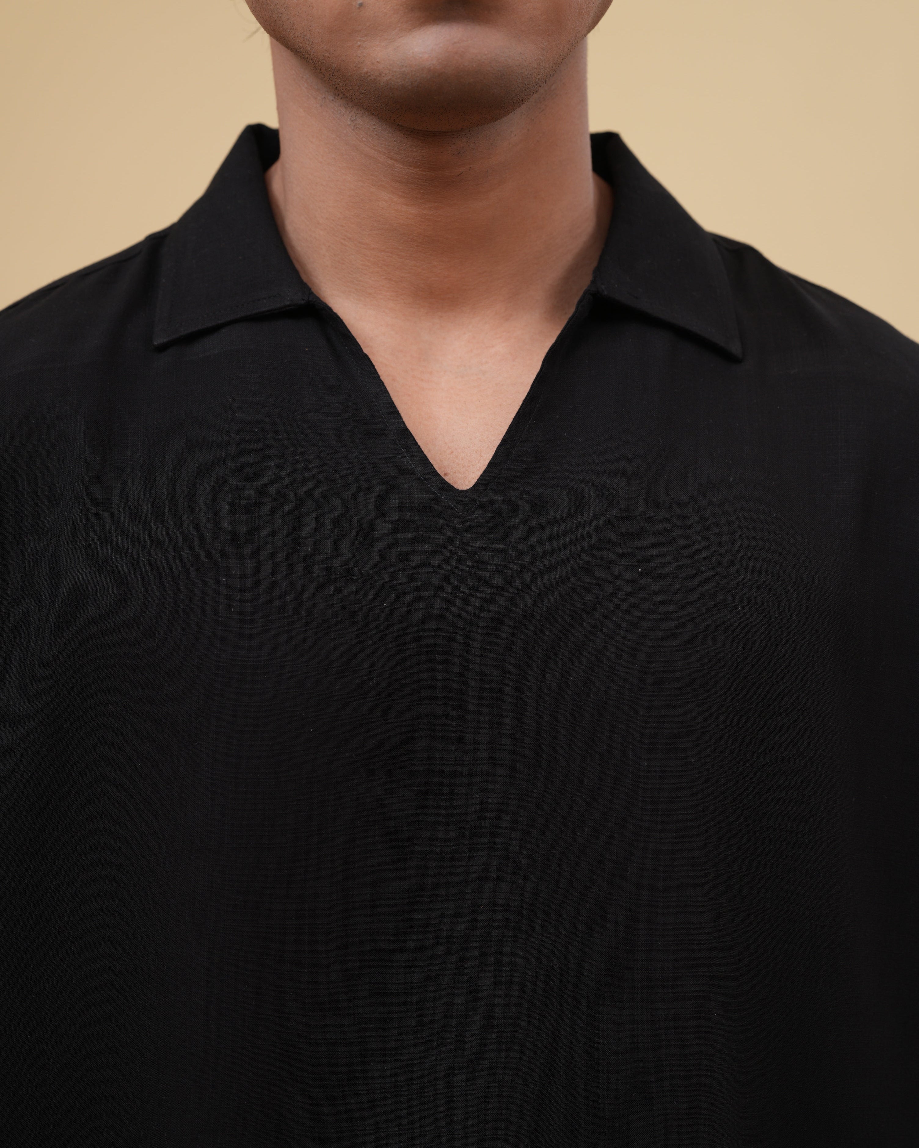 Resort Linen Henley - Black