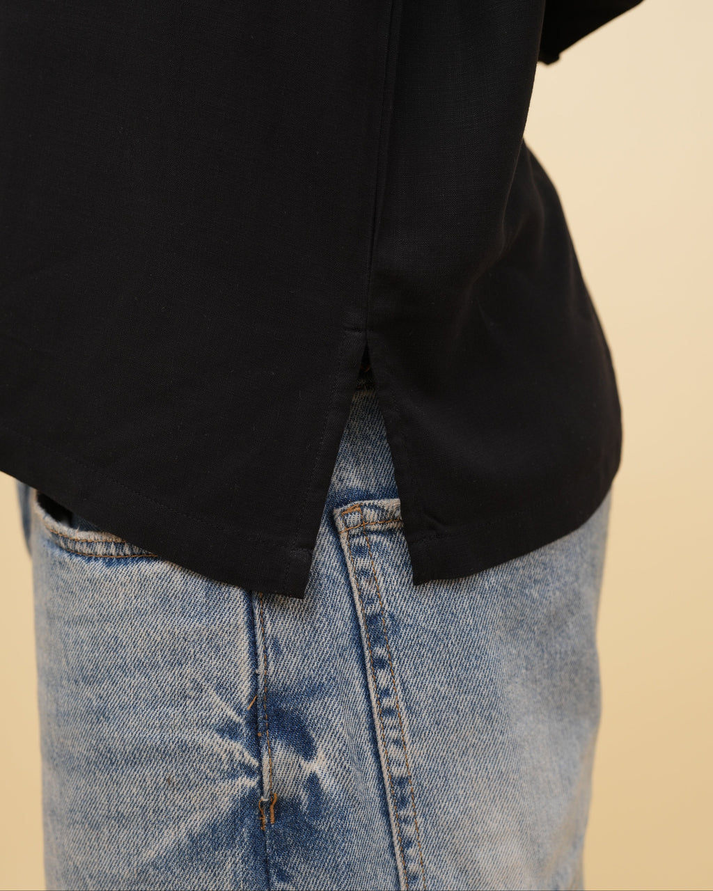 Resort Linen Henley - Black