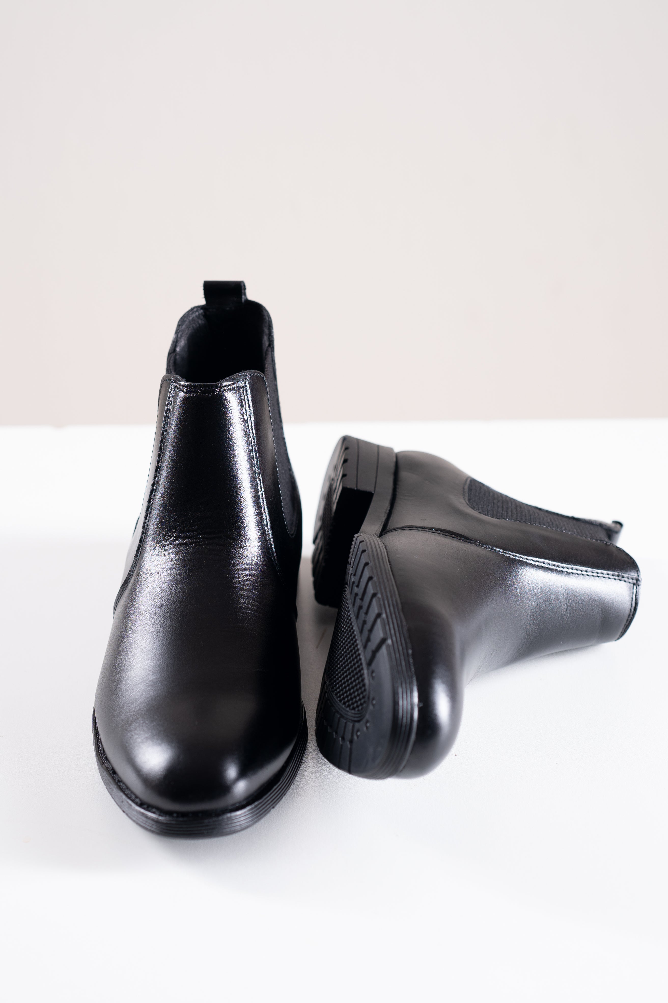 Handcrafted Chelsea Boots - Black