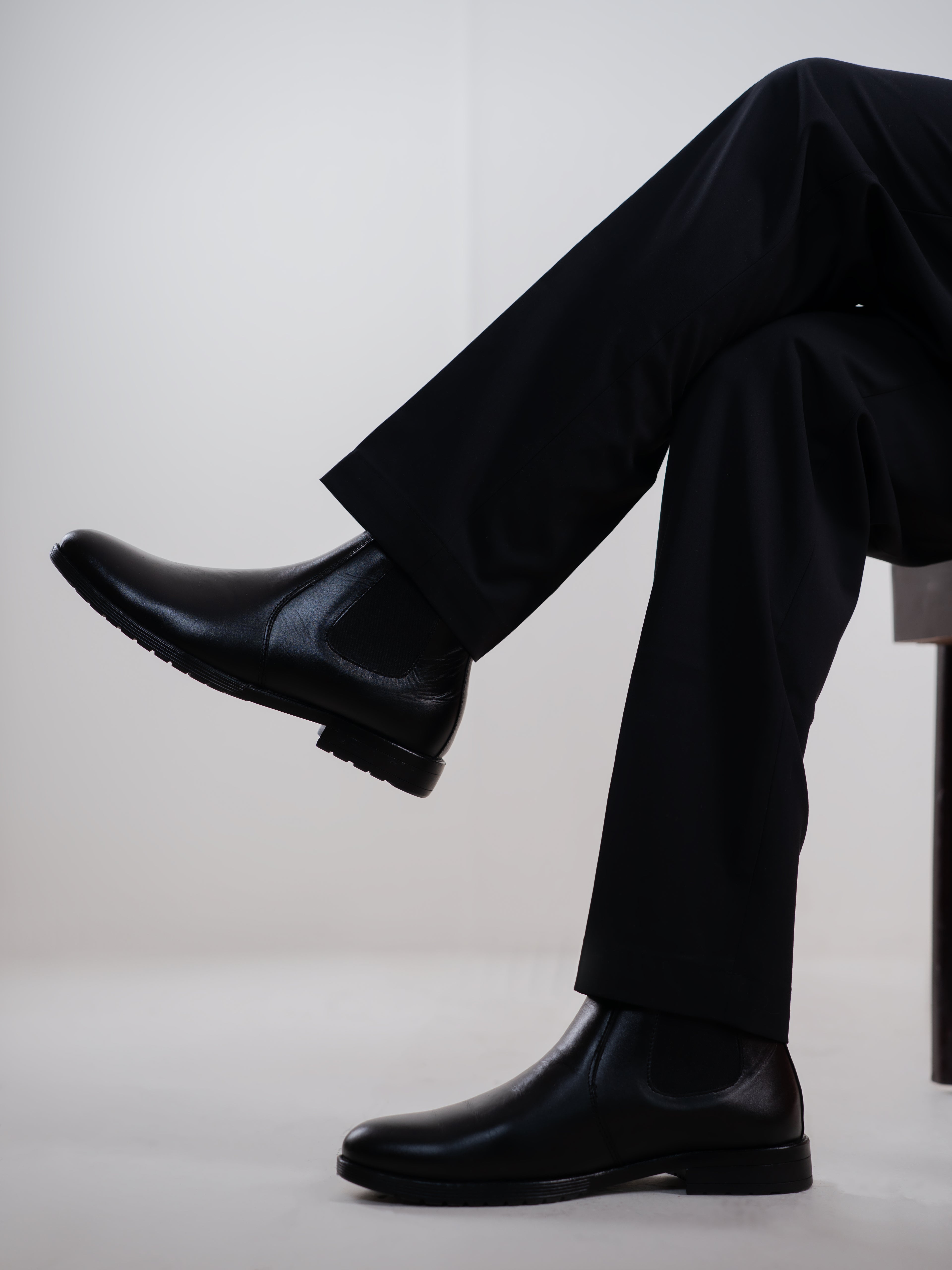 Handcrafted Chelsea Boots - Black