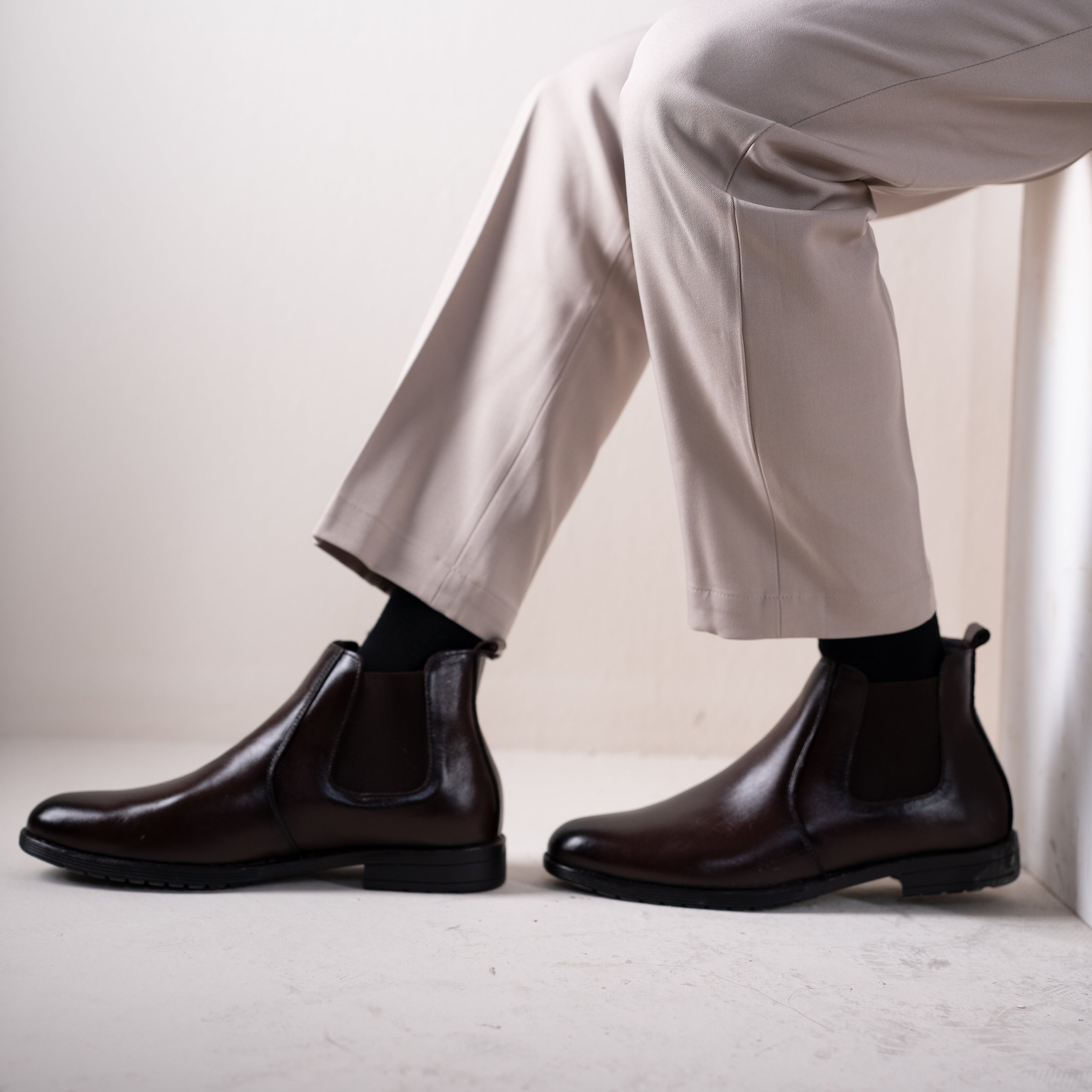 Handcrafted Chelsea Boots - Chocolate Brown