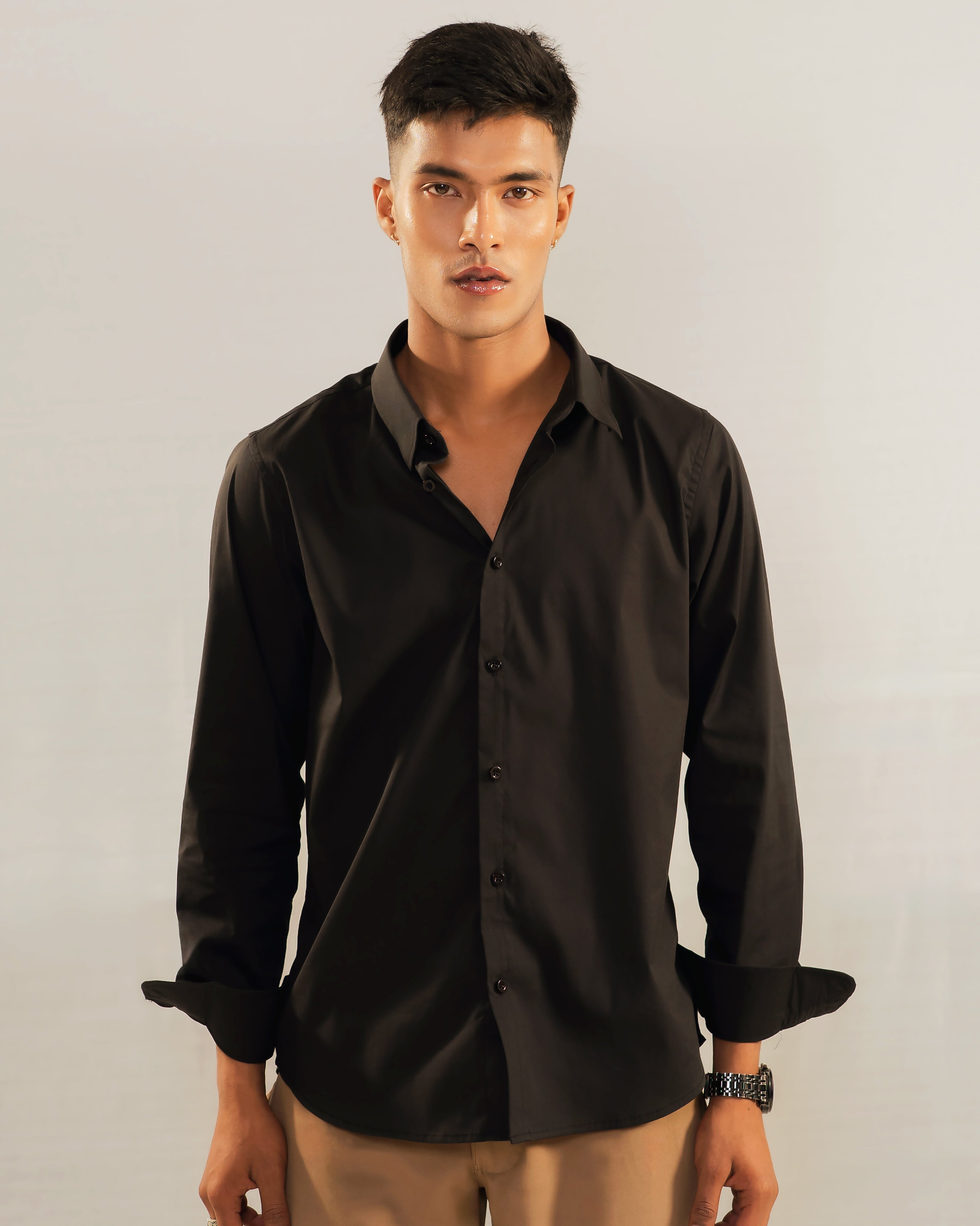 Essential Shirt - Black