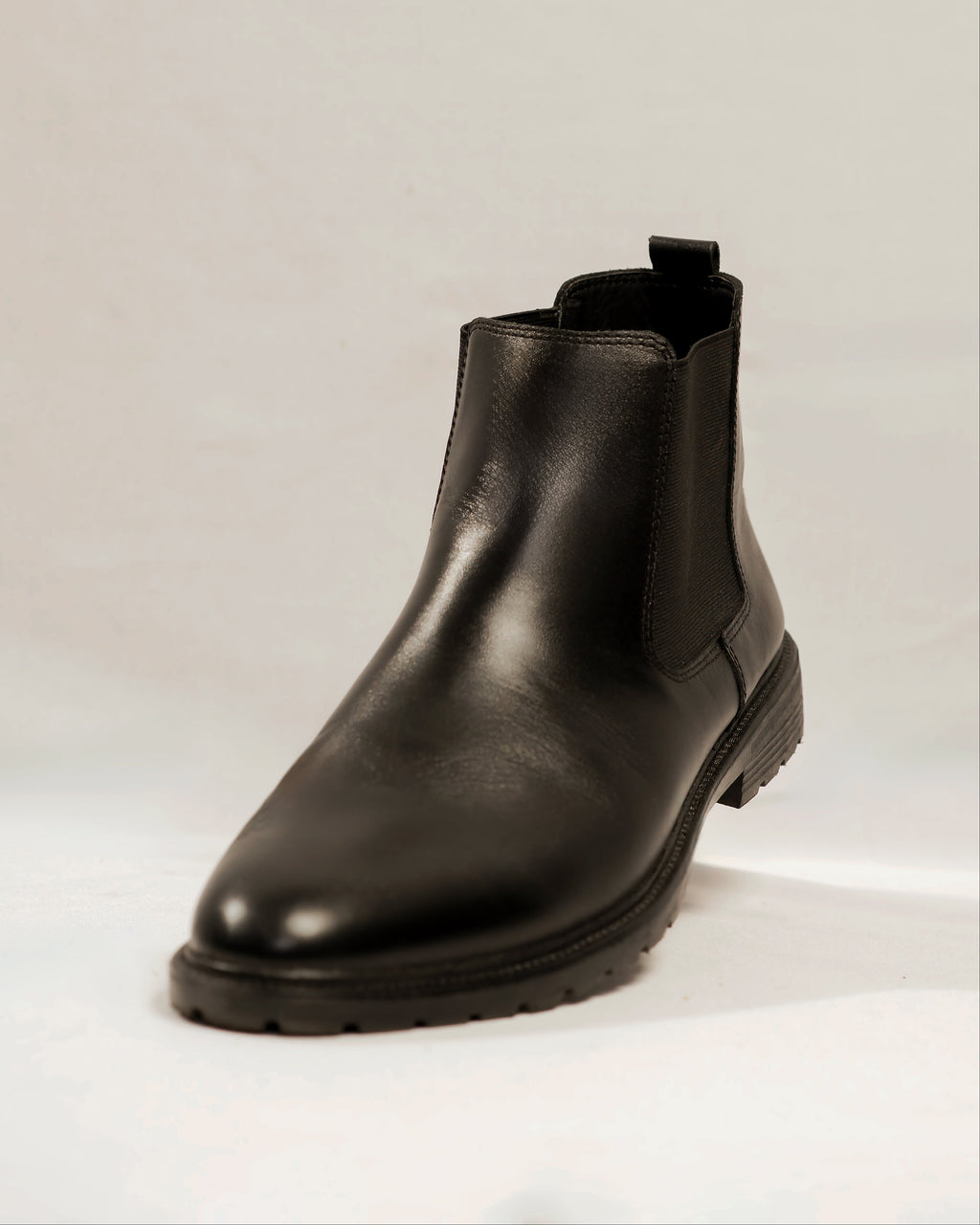 Handcrafted Leather Chelsea - Black