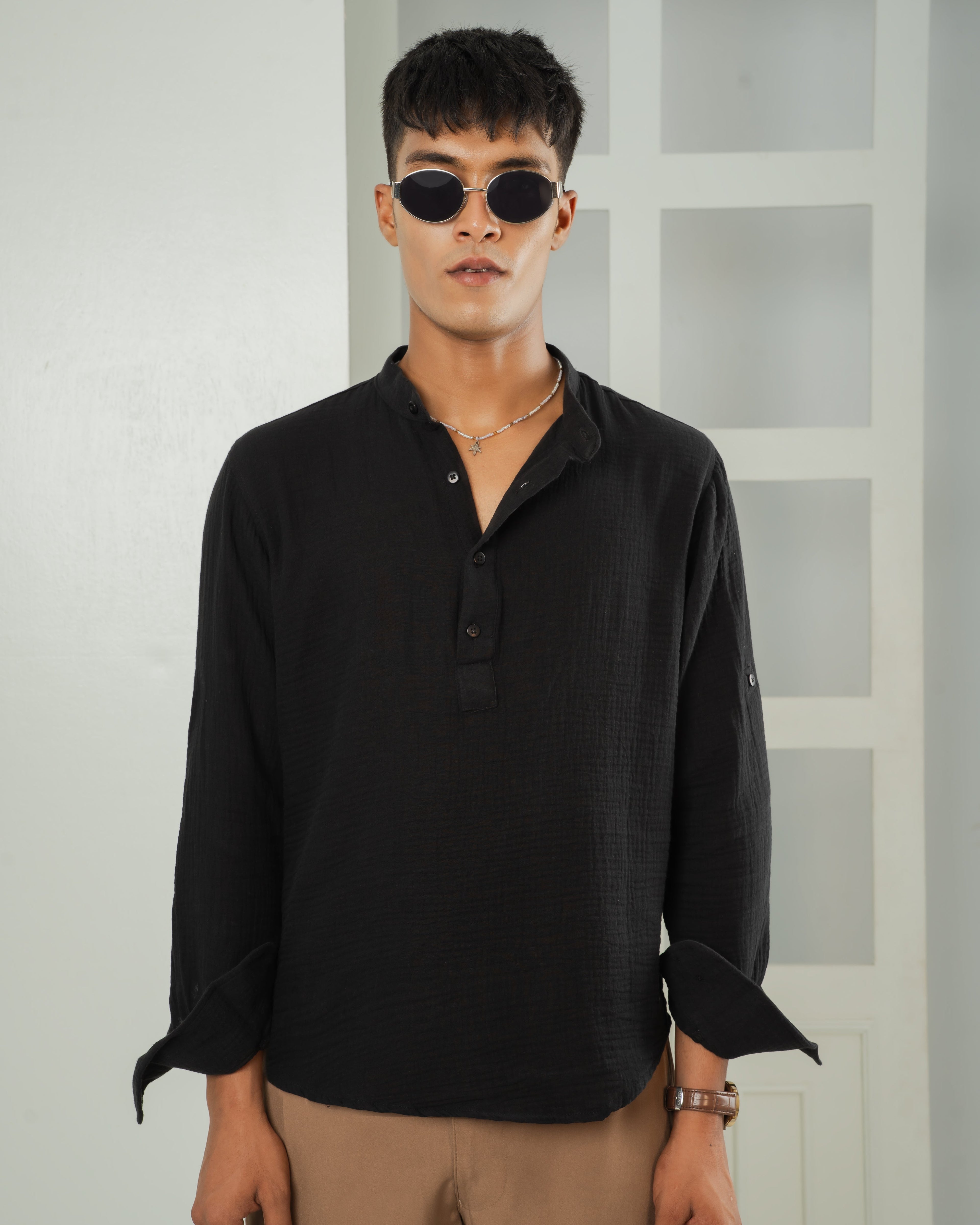 Summer Henley - Black